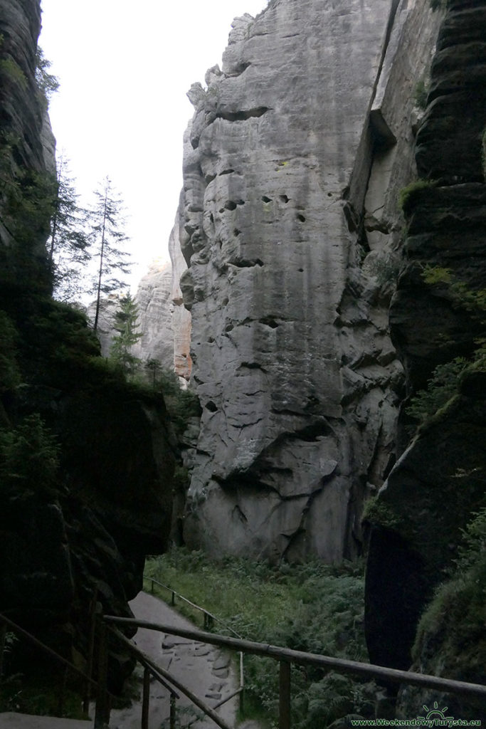 Teplickie Skały - skalny labirynt