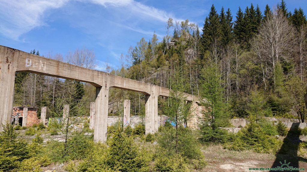 Dojazd do Single Track - opuszczony zakład obróbki kamienia