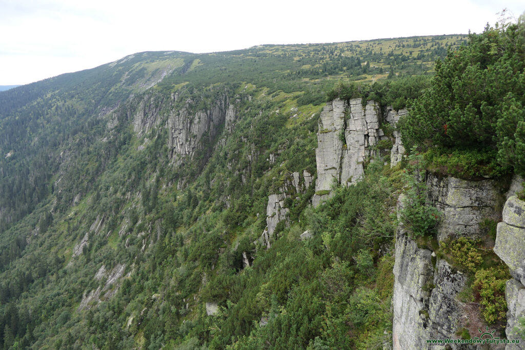 Szlaki w czeskich Karkonoszach - Dolina Łaby