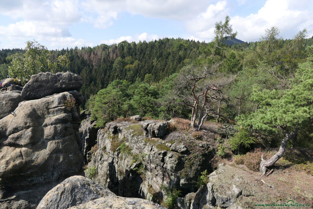 Jonsdorf - niebieski szlak wokół Ferraty