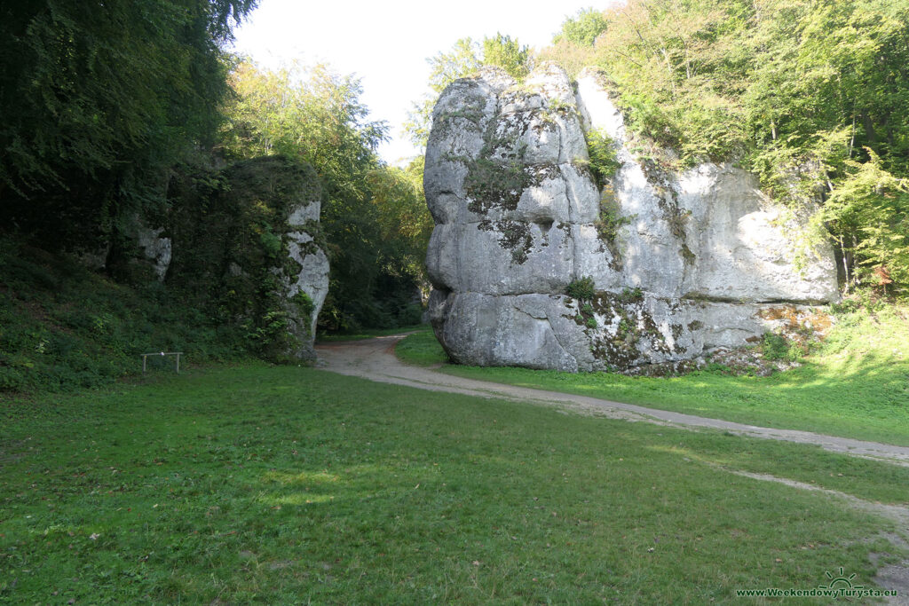 Ojcowski Park Narodowy - niebieski szlak - Brama Krakowska