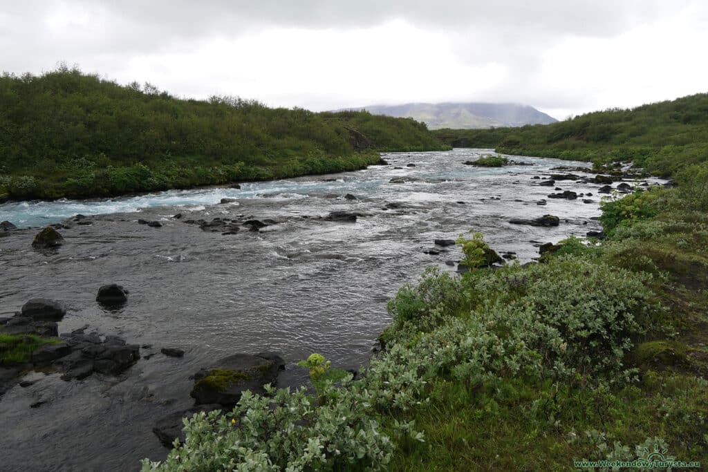 Wodospad Midfoss na Islandii