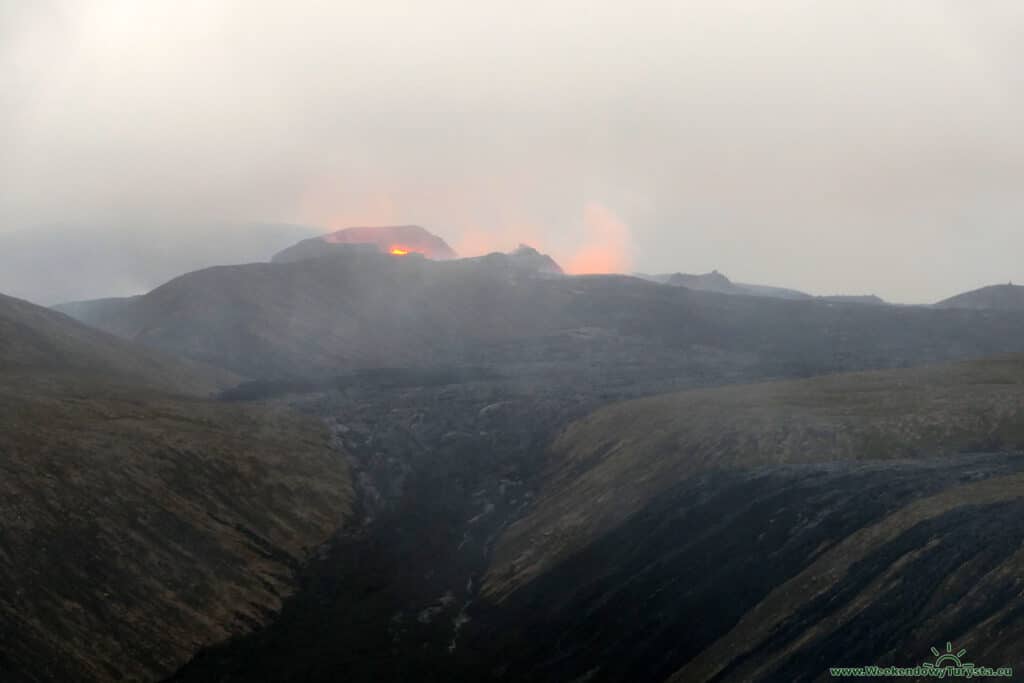 Wulkan Geldingardalur - erupcja