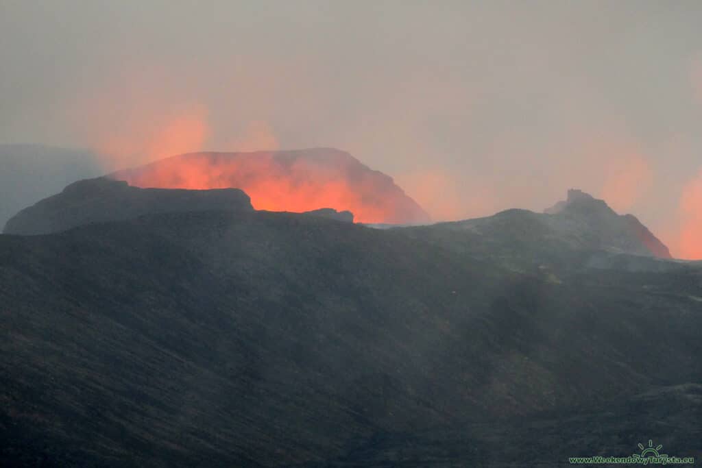 Wulkan Geldingardalur - erupcja