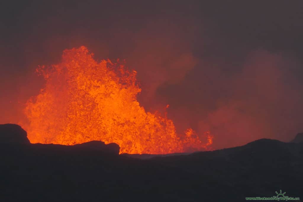 Wulkan Geldingardalur - erupcja