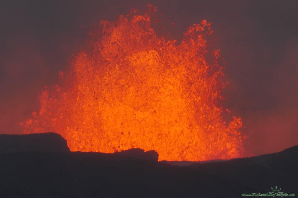 Wulkan Geldingardalur - erupcja