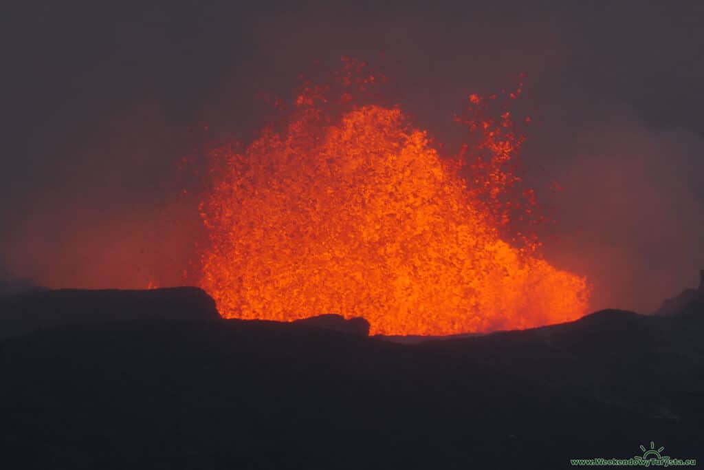 Wulkan Geldingardalur - erupcja