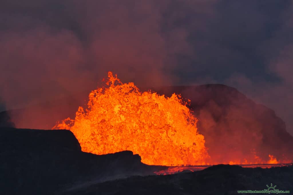 Erupcja Wulkanu Geldingardalur na Islandii