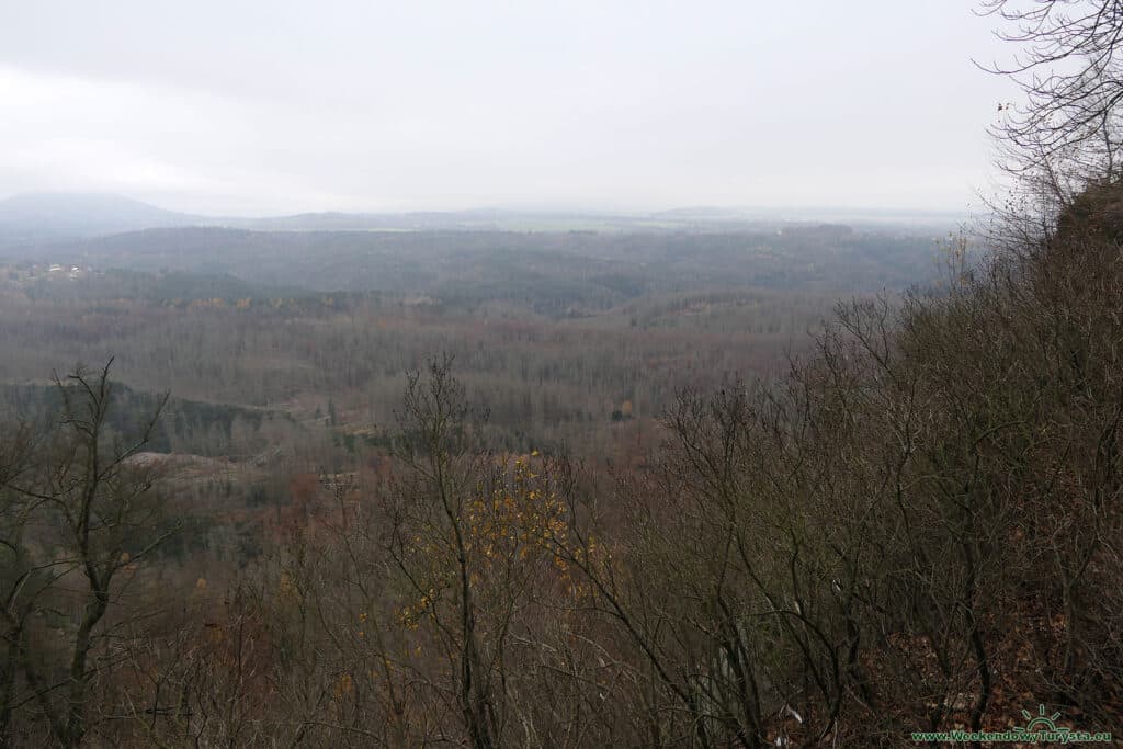 Widok z tarasu widokowego przy Pravcickiej Bramie - Park Narodowy Czeska Szwajcaria