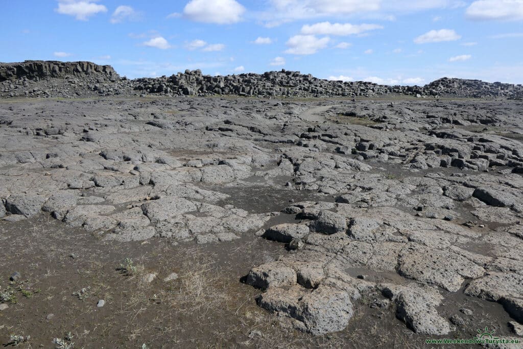 Ścieżka do wodospadu Dettifoss