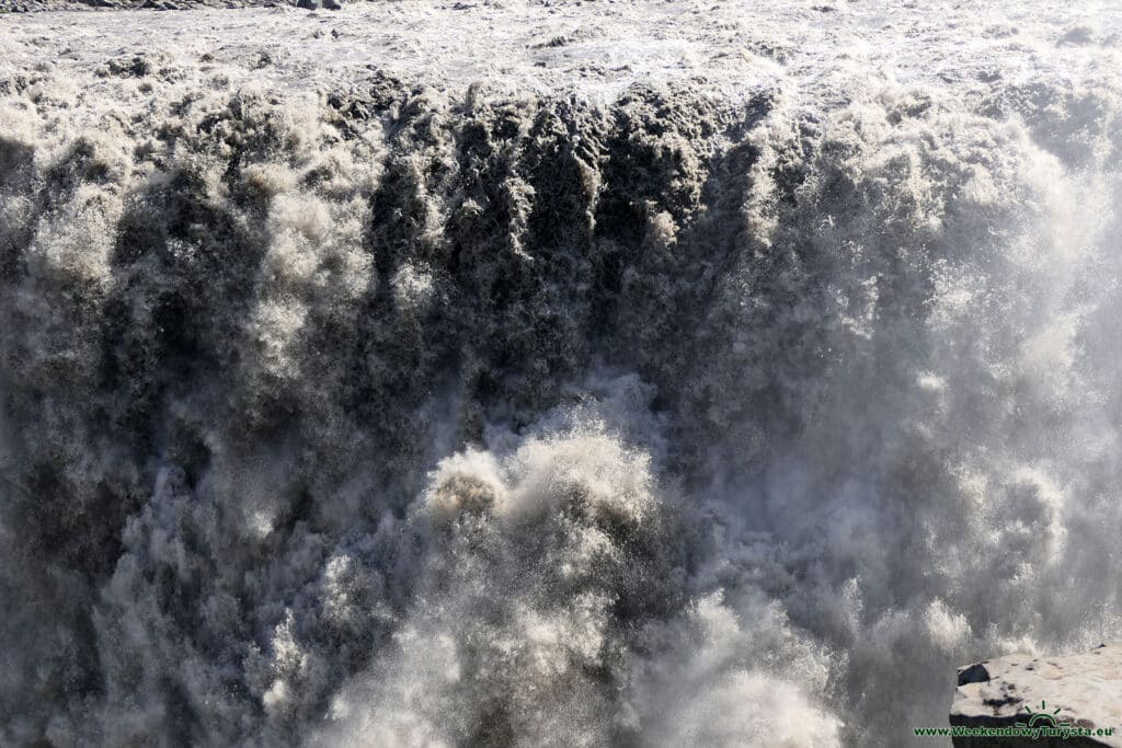 Wodospad Dettifoss - strona zachodnia