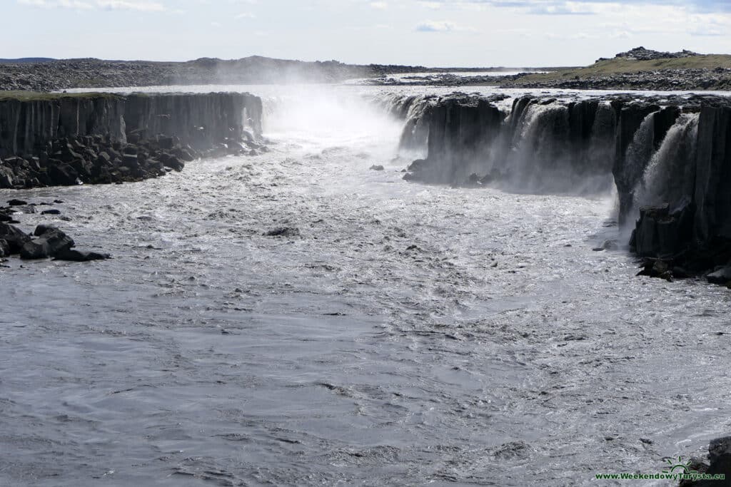 Wodospad Selfoss - Islandia Północna