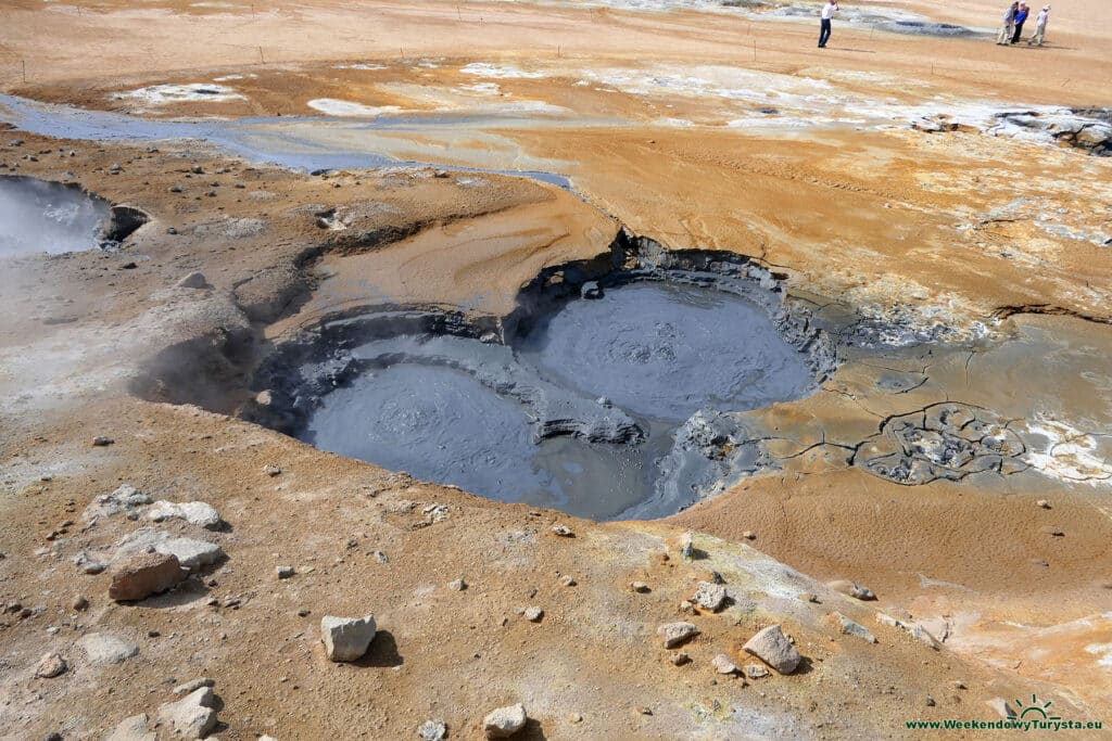 Pole geotermalne Hverir - Islandia północna