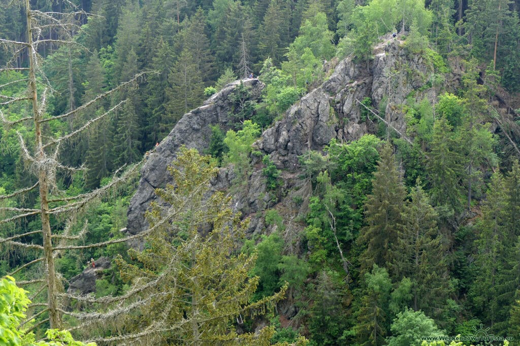 Ścieżka Kamienickiego - szlak niebieski - widok na Via Ferraty