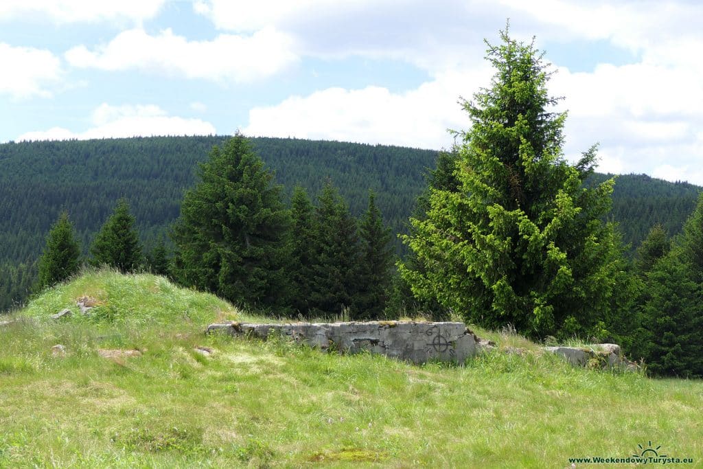 Szlaki w Górach Izerskich - szlak do Chatki Górzystów