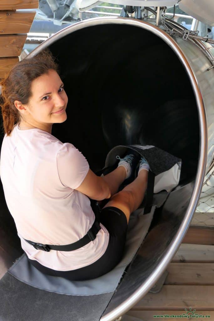 Wieża widokowa Sky Walk w Świeradowie Zdroju - zjeżdzalnia