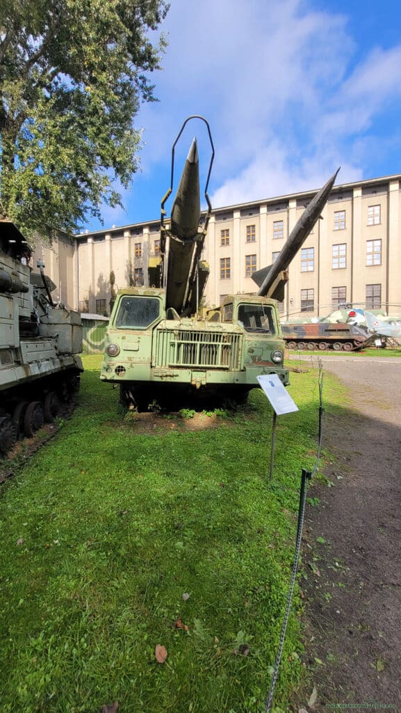 Muzeum Wojska Polskiego - rakiety ziemia powietrze