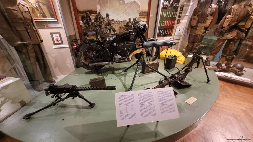 Muzeum Wojska Polskiego - ekspozycja w budynku - II Wojna Światowa