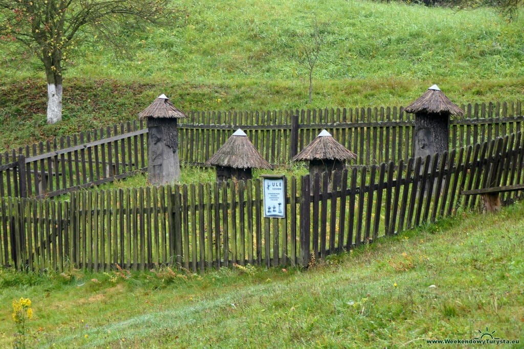 Skansen Pstrążna - ule