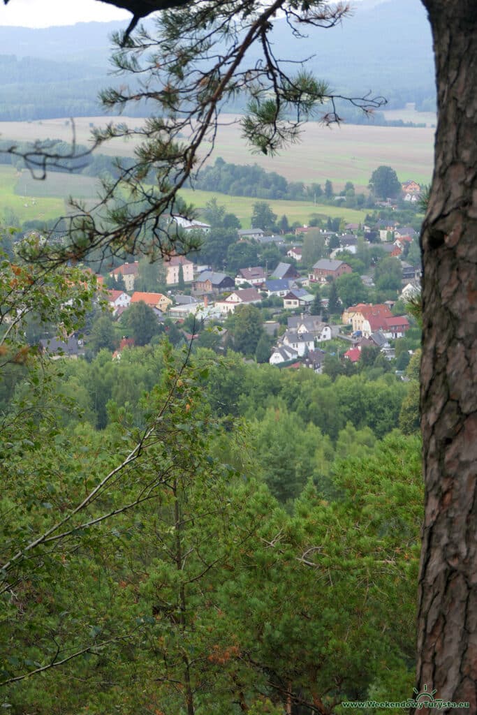 Sloupskie Skalne Miasto - leśne ścieżki i szlaki