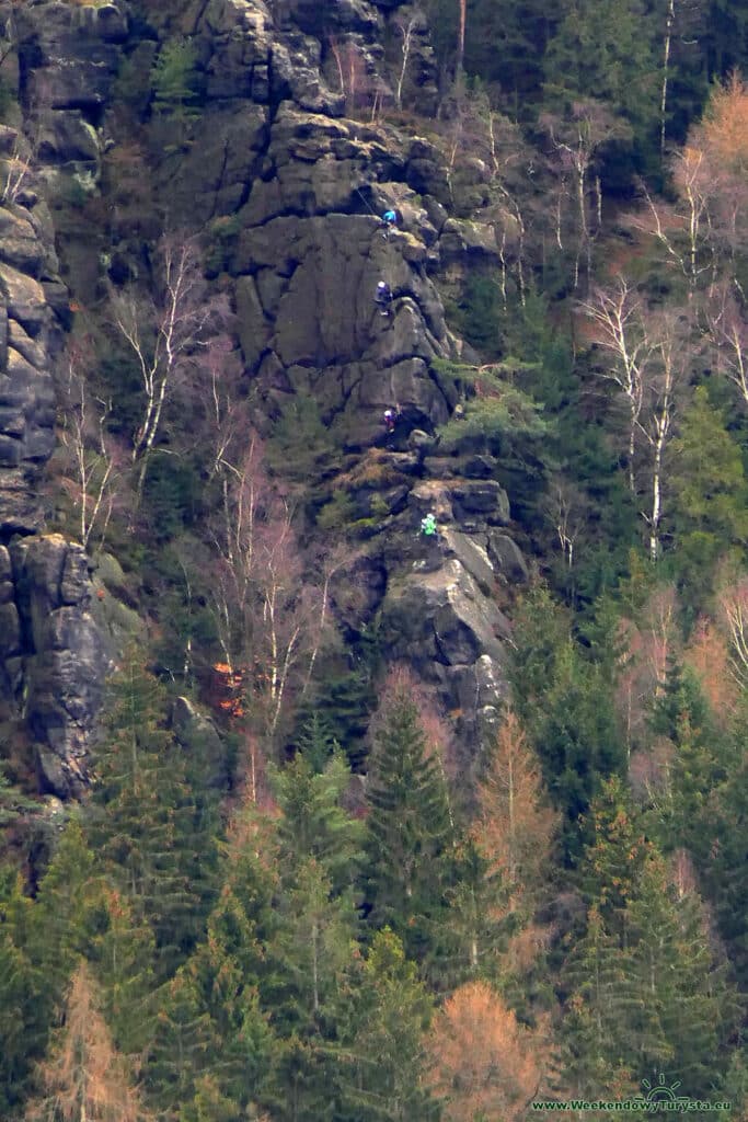 Zamek Oybin - widok na miasteczko - Ferrata Alpiner Grat