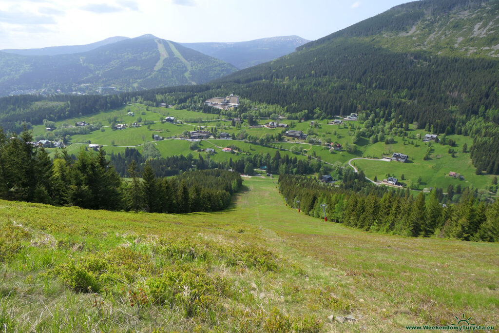 Niebieski szlak do Szpindlerowego Młyna - panorama Karkonoszy