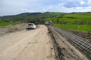 Szlak na Maciejową z Olszówki - remont drogi