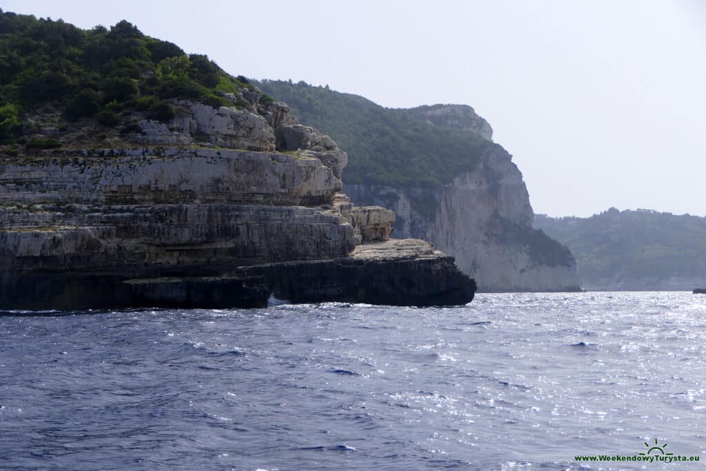 Wybrzeże Paxos - wysokie klify