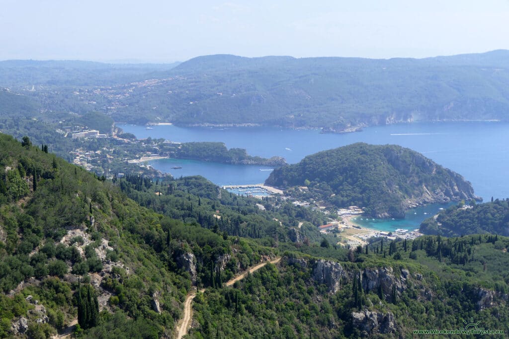 Widok na Paleokastritsa