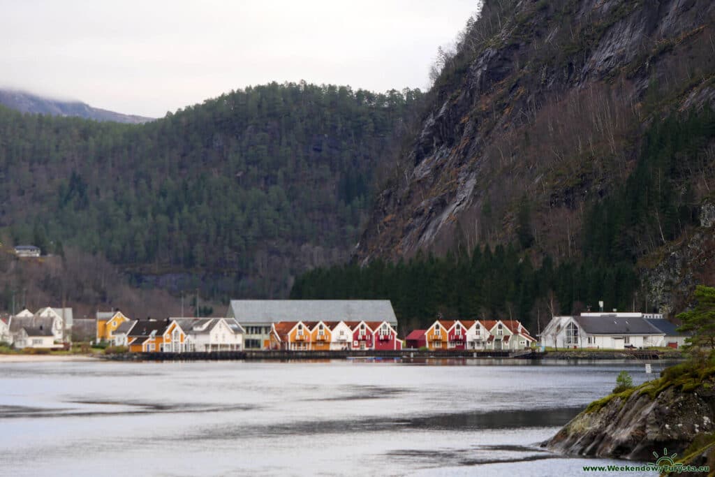 Rejs po fiordach - Mo - miasteczko na końcu Osterfjord